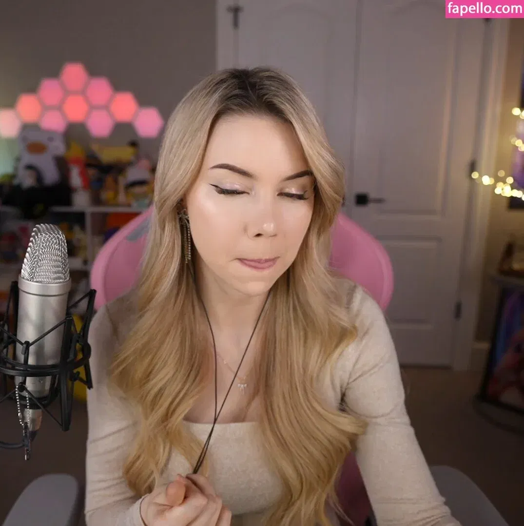 Dizzykitten Onlyfans Photo Gallery 