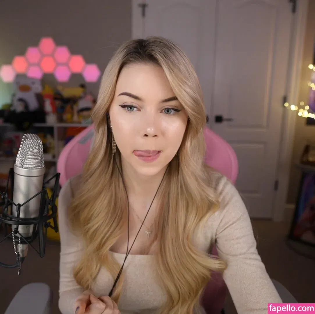 Dizzykitten Onlyfans Photo Gallery 