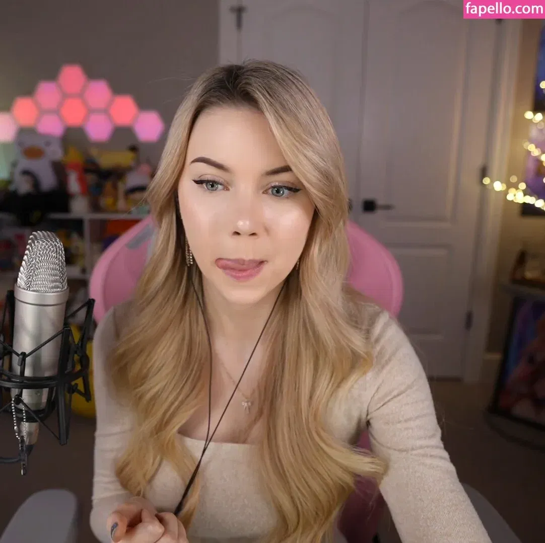 Dizzykitten Onlyfans Photo Gallery 