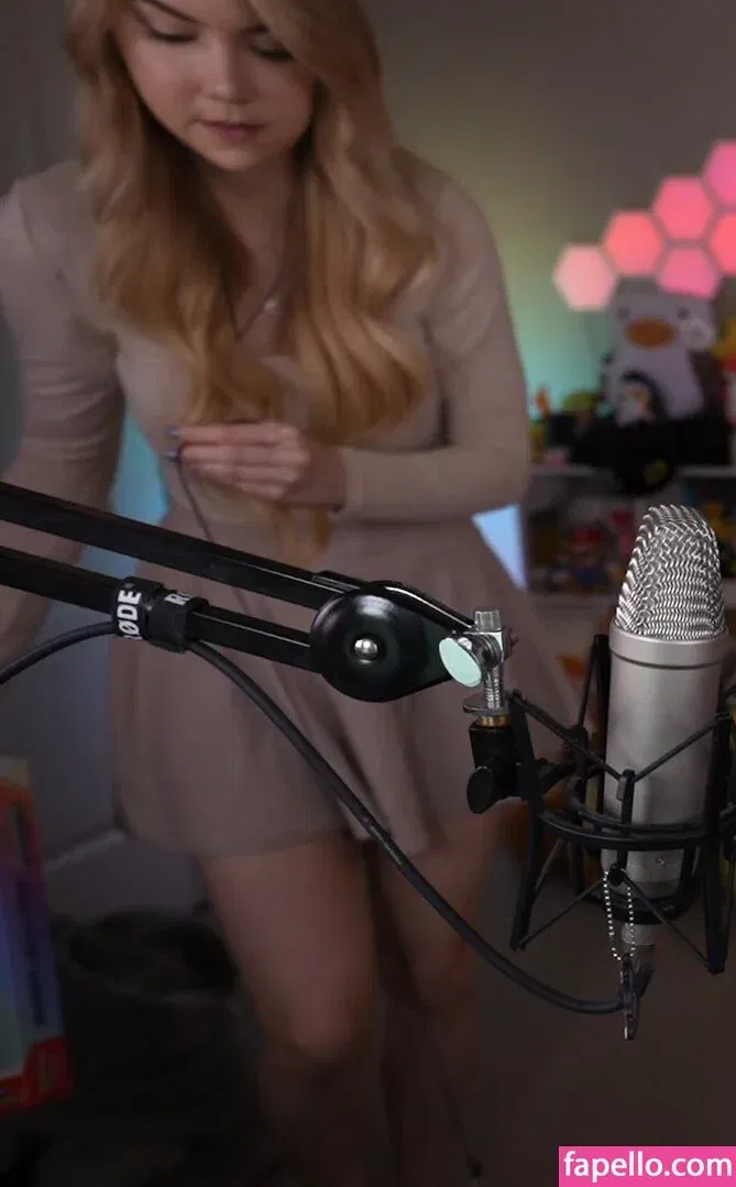 Dizzykitten Onlyfans Photo Gallery 