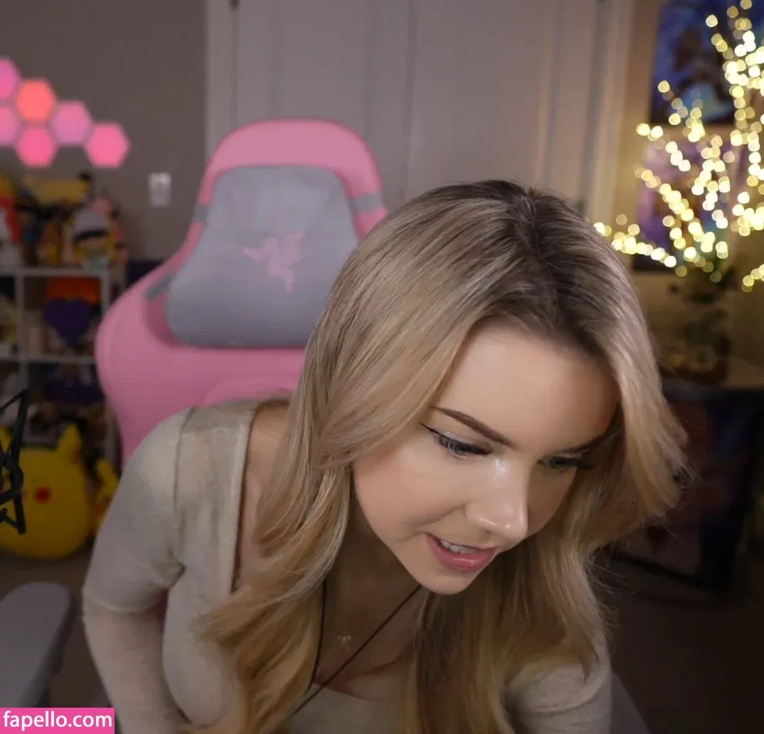 Dizzykitten Onlyfans Photo Gallery 