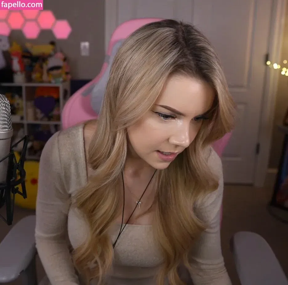 Dizzykitten Onlyfans Photo Gallery 