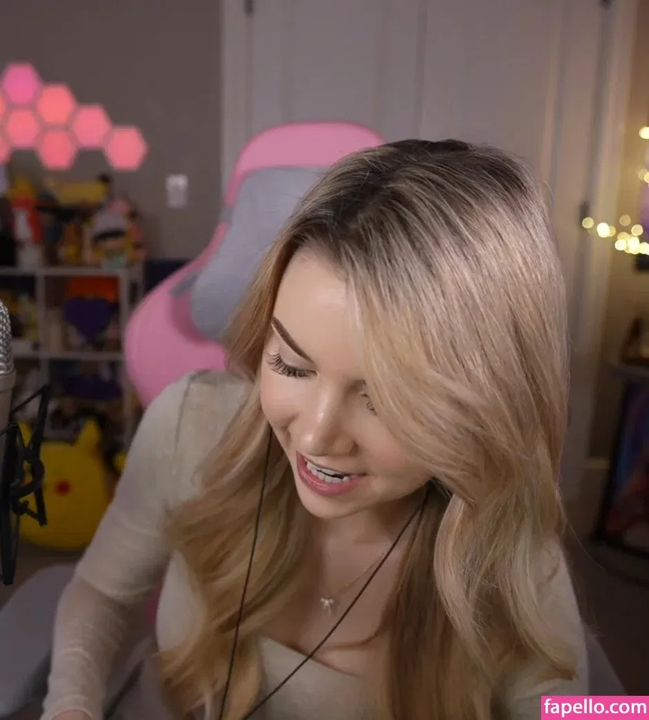 Dizzykitten Onlyfans Photo Gallery 