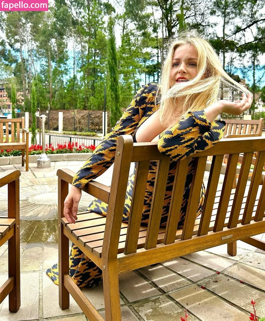 Luciana Vendramini Onlyfans Photo Gallery 