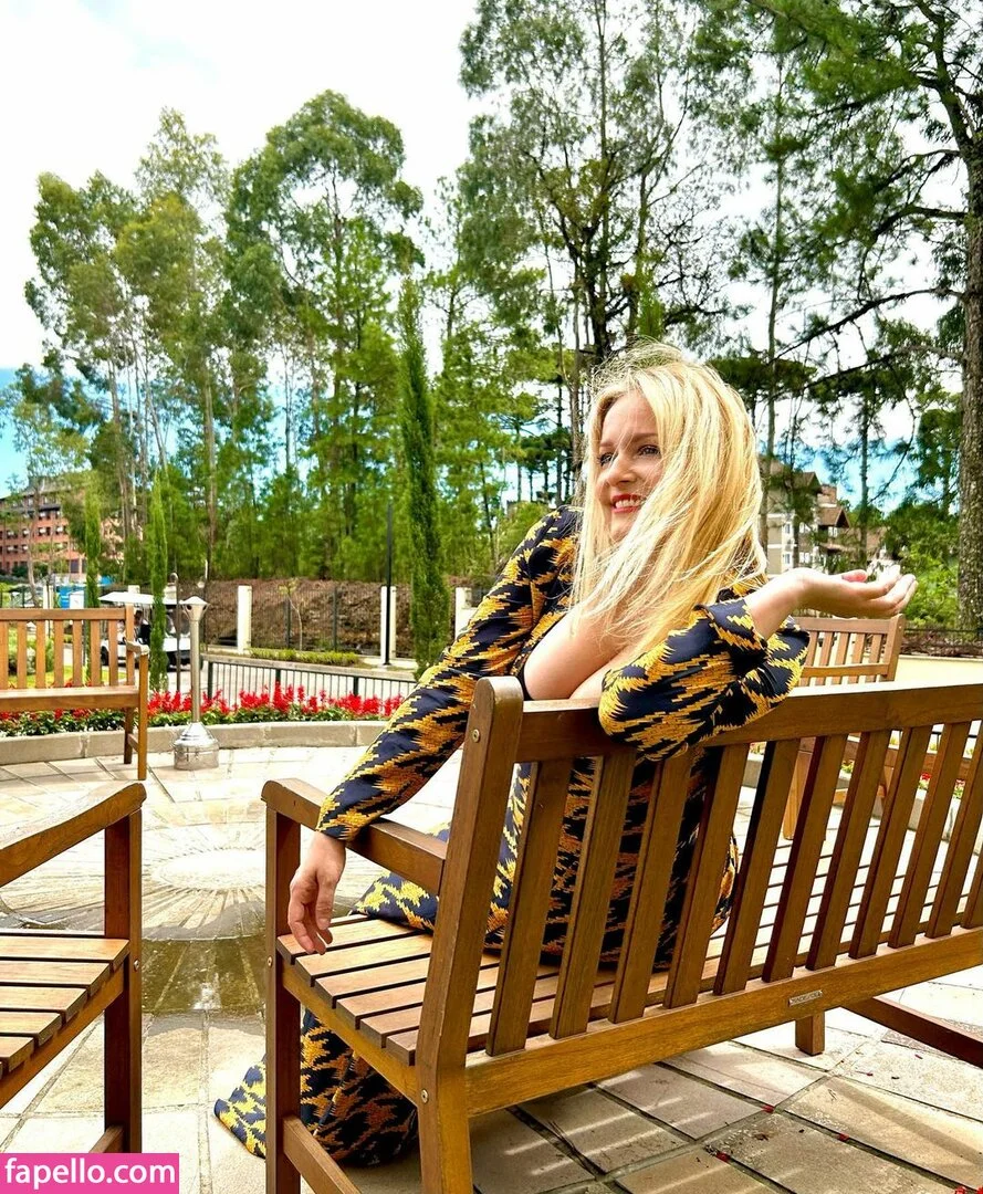 Luciana Vendramini Onlyfans Photo Gallery 