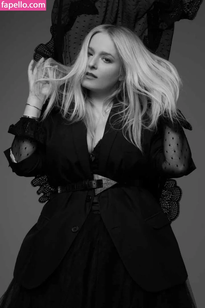 Luciana Vendramini Onlyfans Photo Gallery 