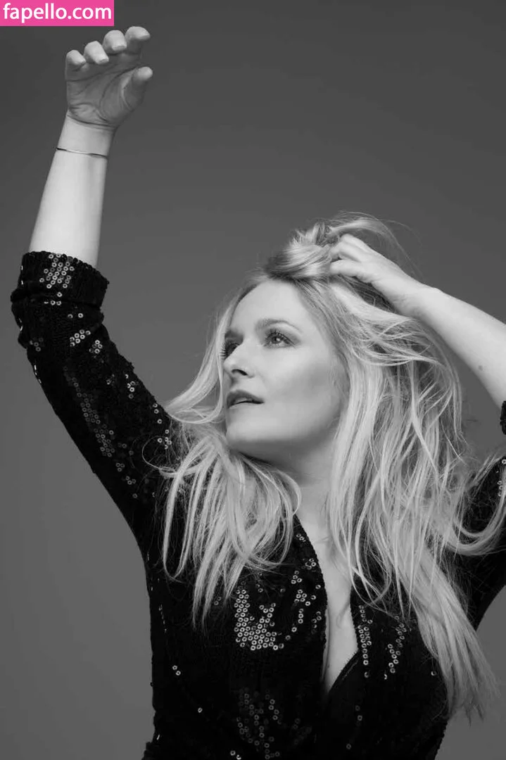 Luciana Vendramini Onlyfans Photo Gallery 