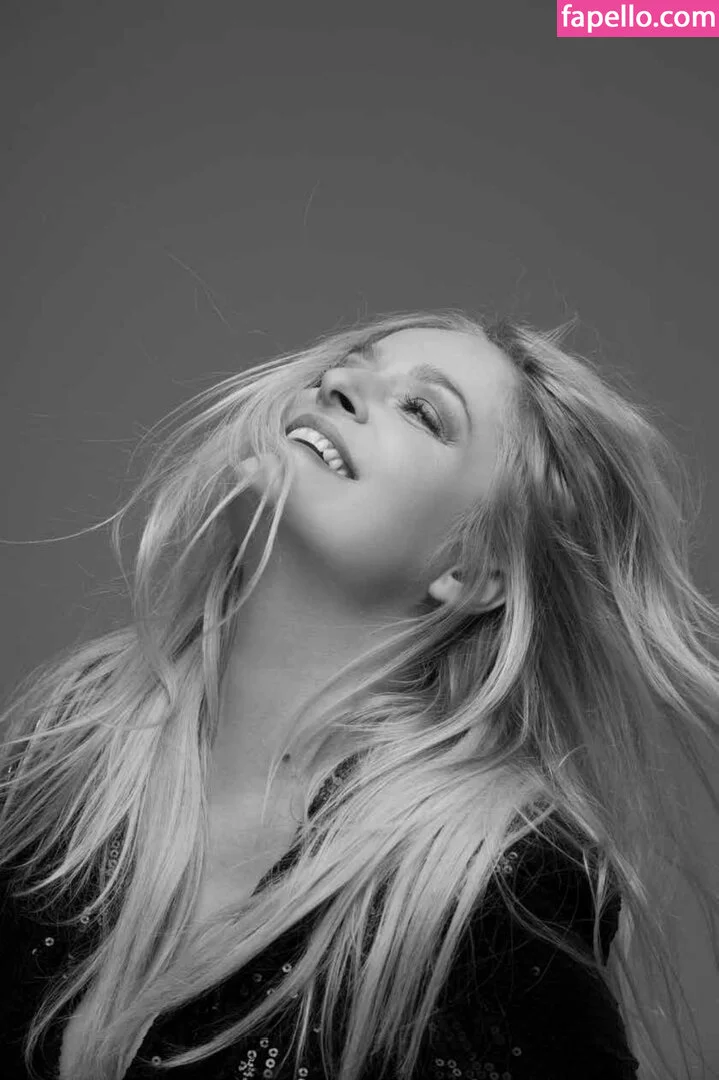 Luciana Vendramini Onlyfans Photo Gallery 