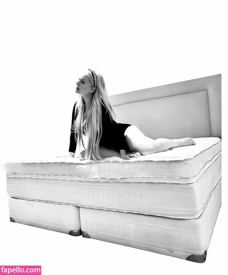 Luciana Vendramini Onlyfans Photo Gallery 