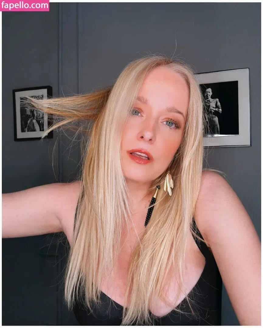 Luciana Vendramini Onlyfans Photo Gallery 