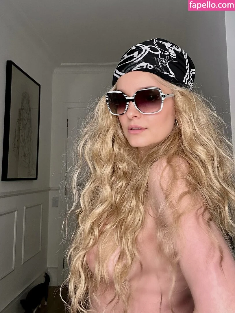 Luciana Vendramini Onlyfans Photo Gallery 