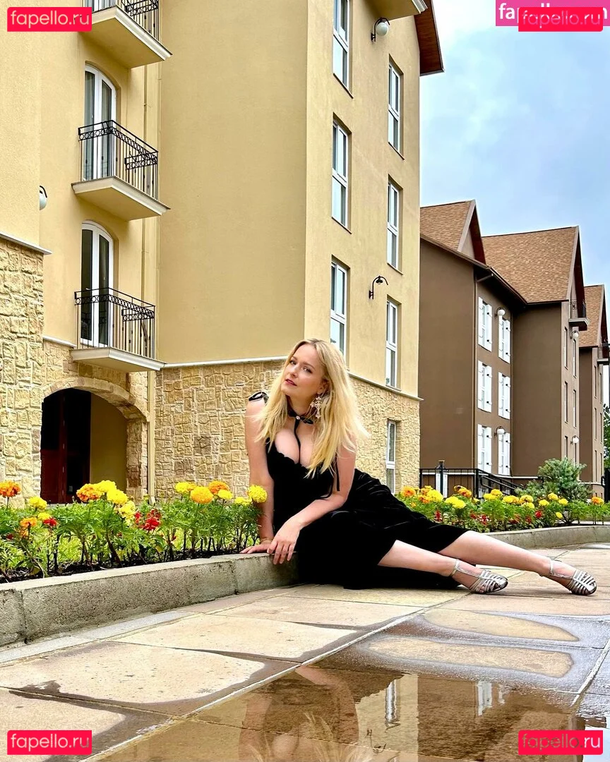 Luciana Vendramini Onlyfans Photo Gallery 