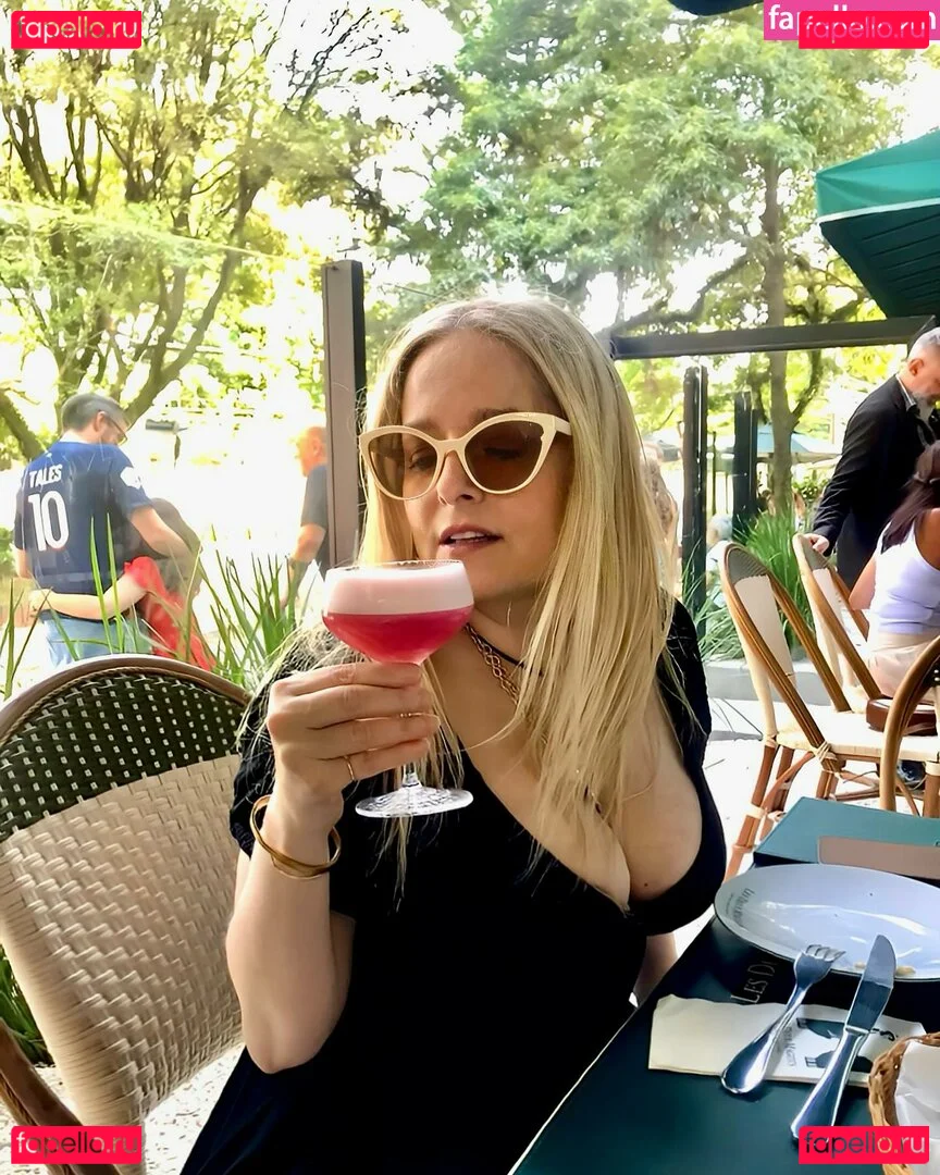 Luciana Vendramini Onlyfans Photo Gallery 