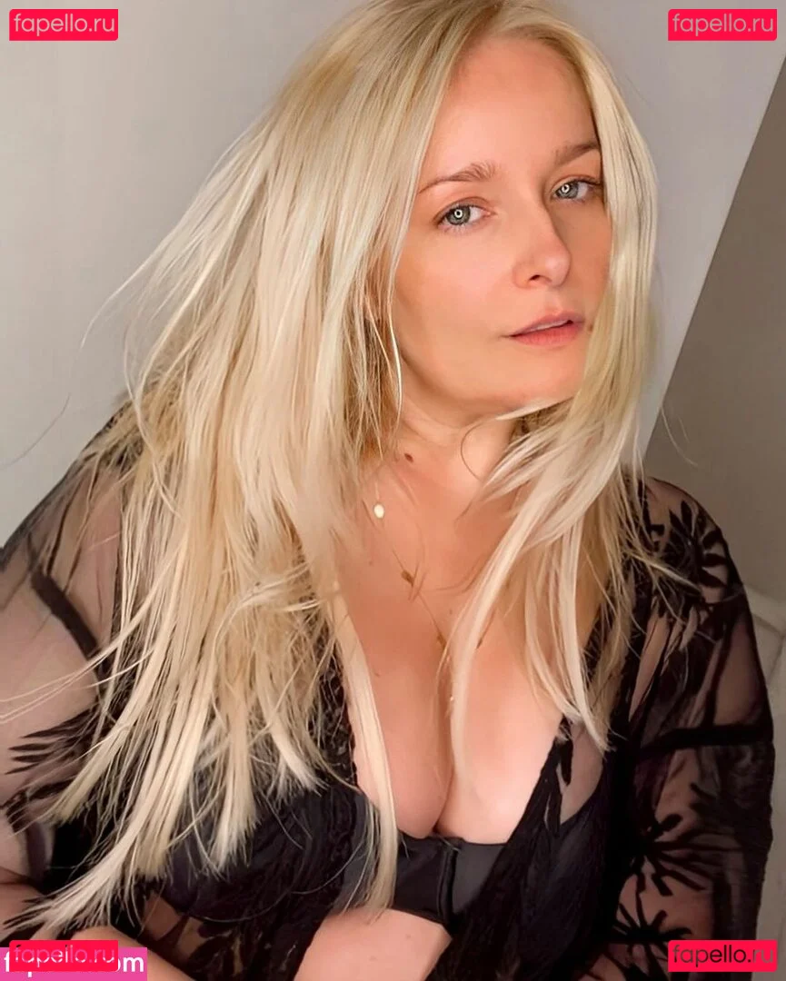 Luciana Vendramini Onlyfans Photo Gallery 