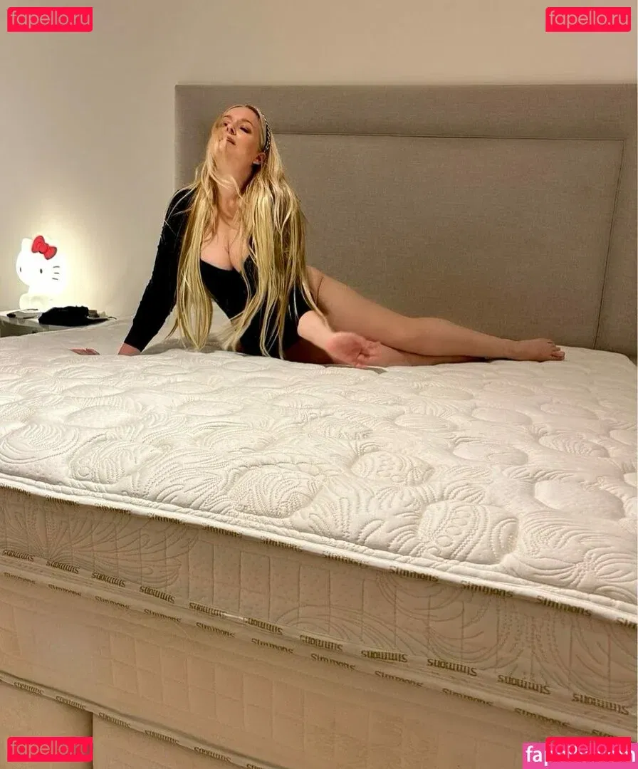 Luciana Vendramini Onlyfans Photo Gallery 