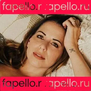 Laura Bailey Onlyfans Photo Gallery 
