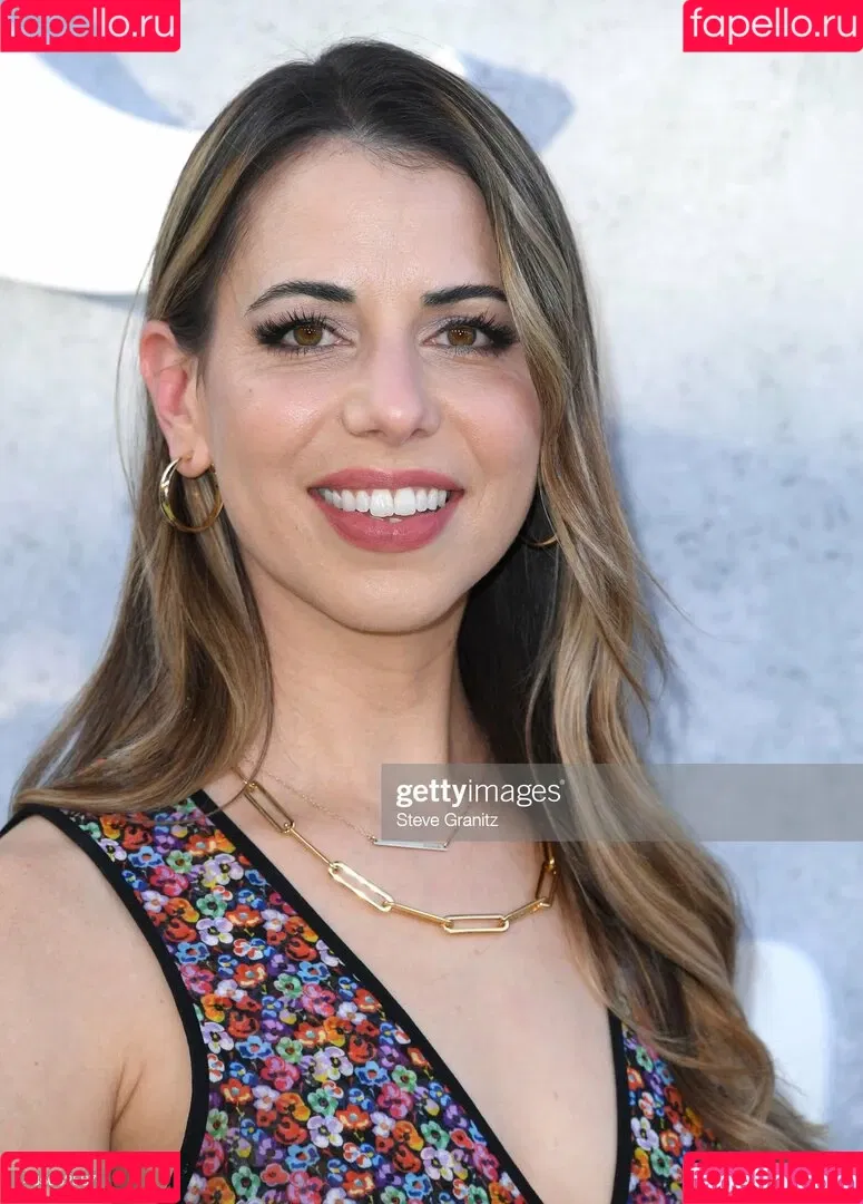 Laura Bailey Onlyfans Photo Gallery 