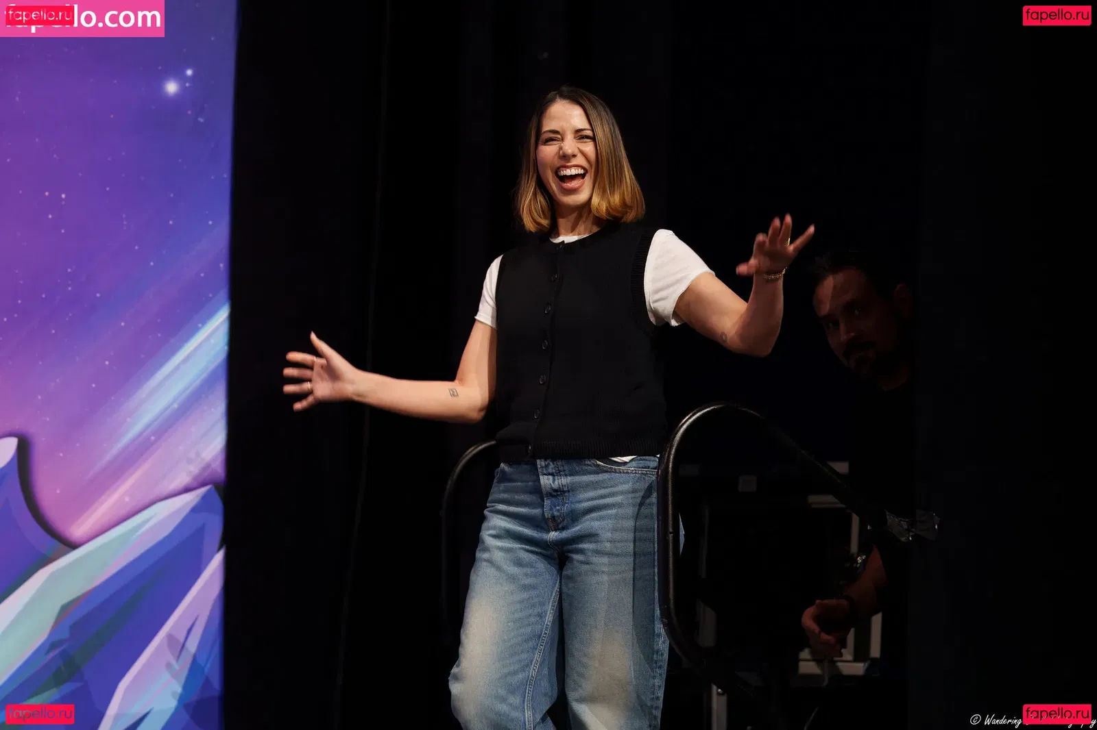 Laura Bailey Onlyfans Photo Gallery 