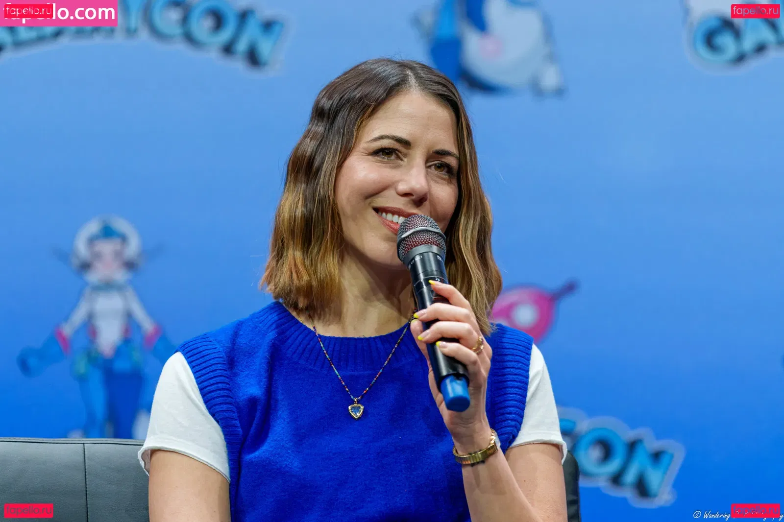 Laura Bailey Onlyfans Photo Gallery 