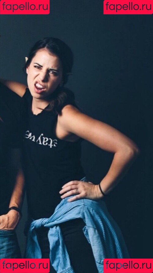 Laura Bailey Onlyfans Photo Gallery 