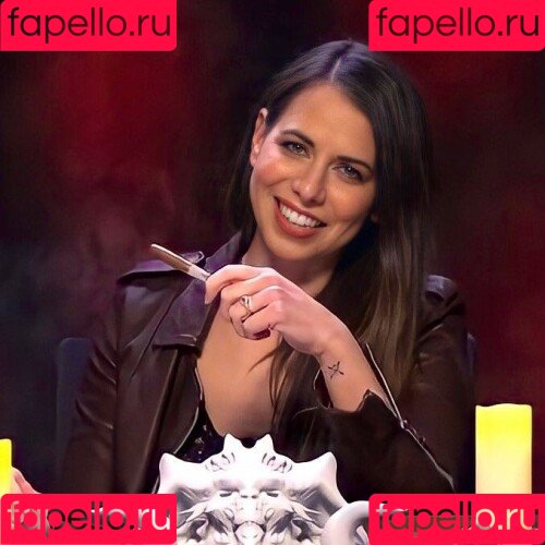 Laura Bailey Onlyfans Photo Gallery 