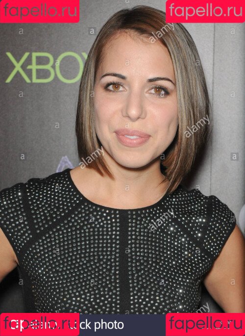 Laura Bailey Onlyfans Photo Gallery 