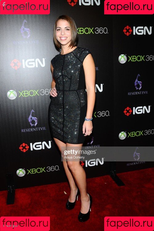 Laura Bailey Onlyfans Photo Gallery 