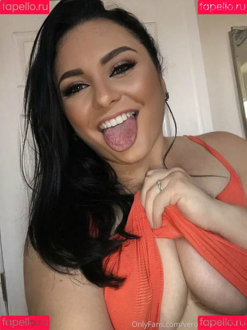 veronicasweetskin Onlyfans Photo Gallery 