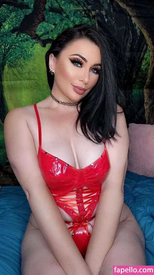 veronicasweetskin Onlyfans Photo Gallery 
