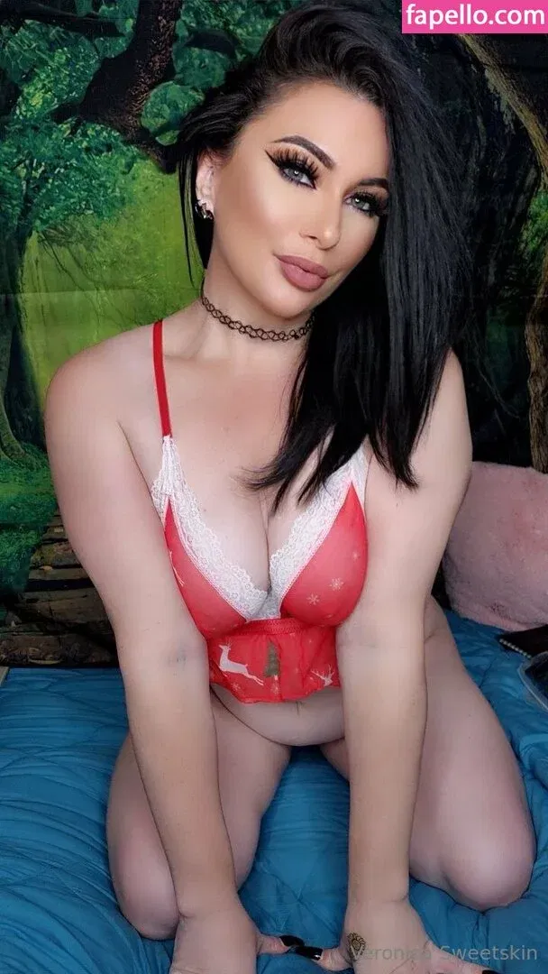 veronicasweetskin Onlyfans Photo Gallery 