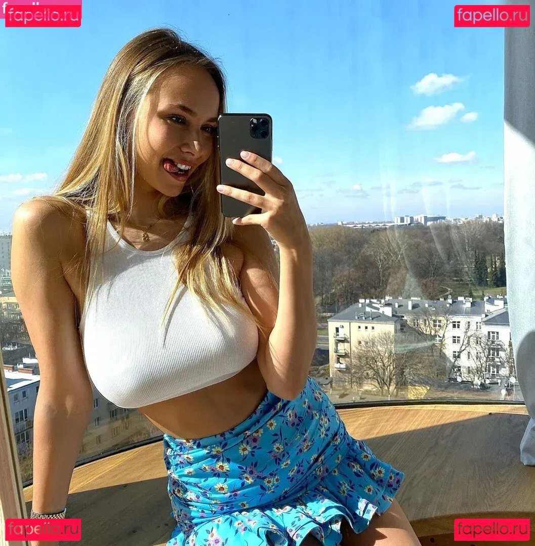 Sabina Kontor Onlyfans Photo Gallery 