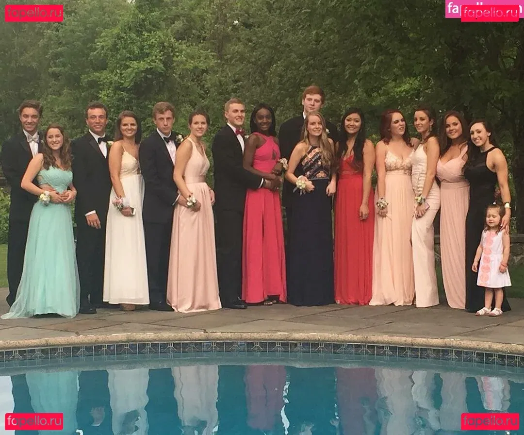 Emma Greenshields Onlyfans Photo Gallery 