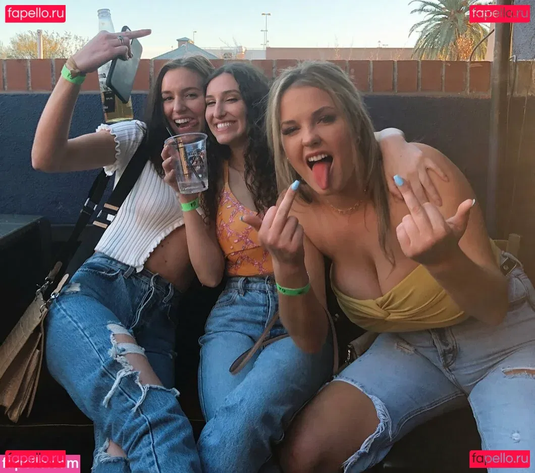 Emma Greenshields Onlyfans Photo Gallery 