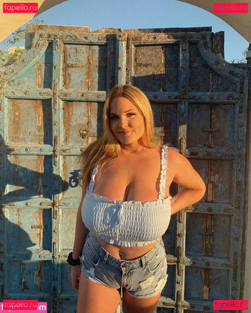 Emma Greenshields Onlyfans Photo Gallery 