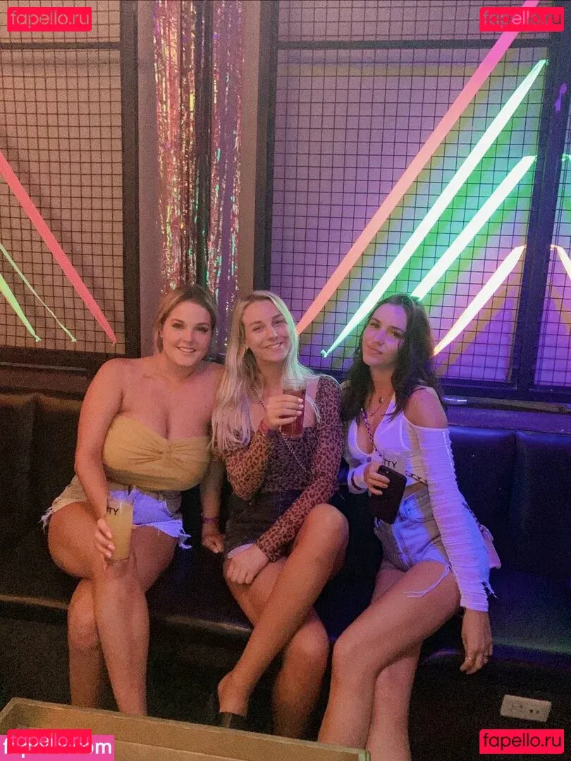 Emma Greenshields Onlyfans Photo Gallery 