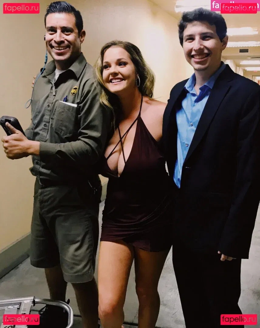 Emma Greenshields Onlyfans Photo Gallery 