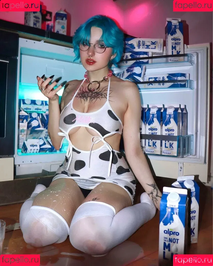lyracr0w0 Onlyfans Photo Gallery 