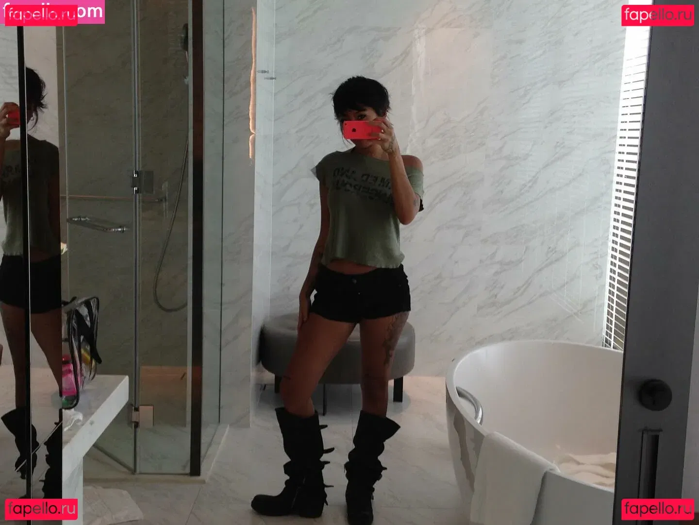 Radvxz Onlyfans Photo Gallery 