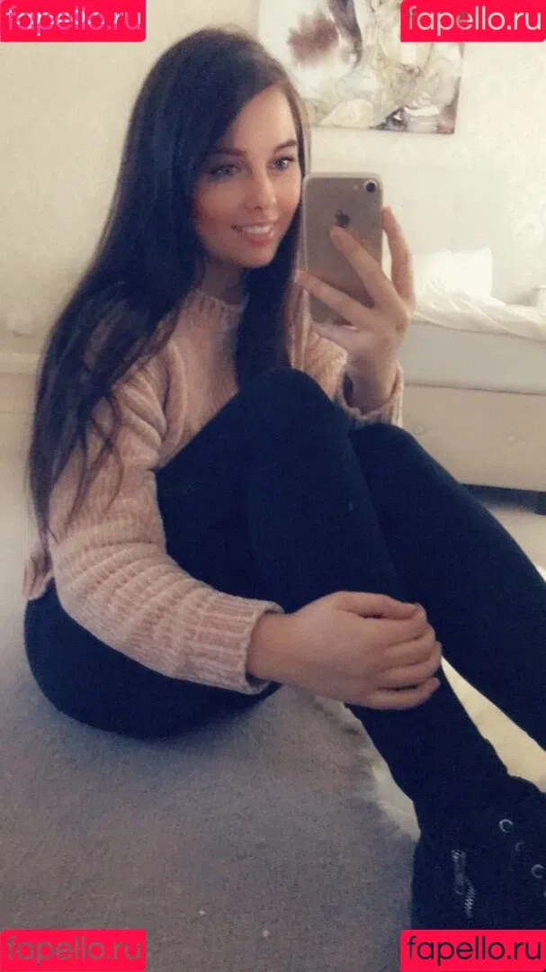 kymgraham92 Onlyfans Photo Gallery 