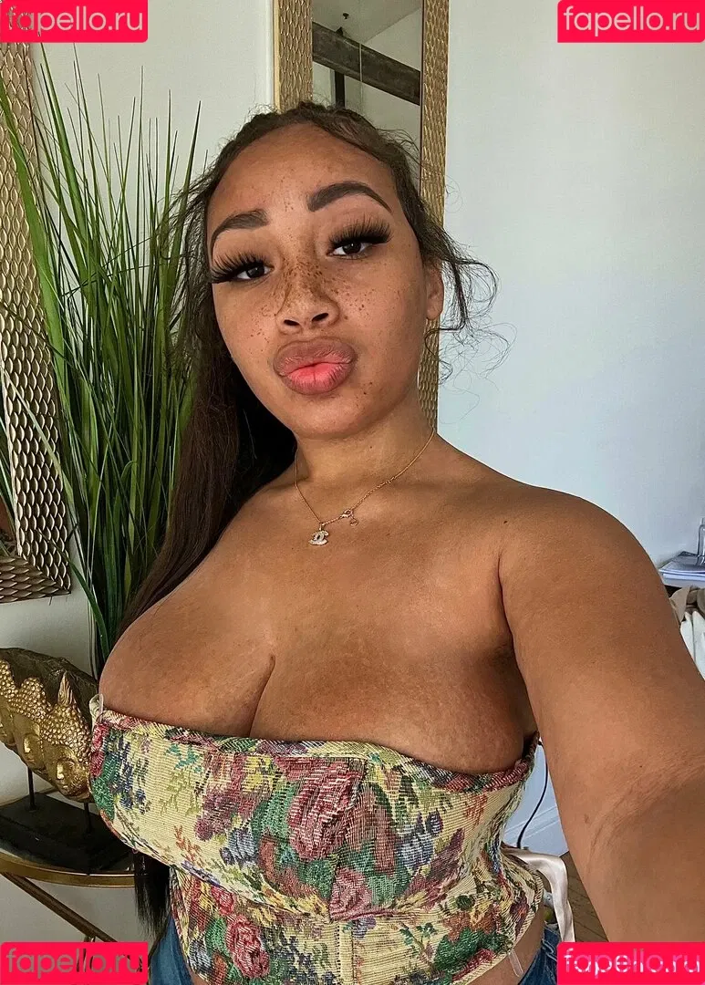 Lexxiibaebie Onlyfans Photo Gallery 