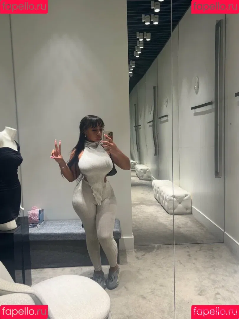 Lexxiibaebie Onlyfans Photo Gallery 