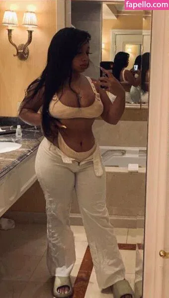 Lexxiibaebie Onlyfans Photo Gallery 