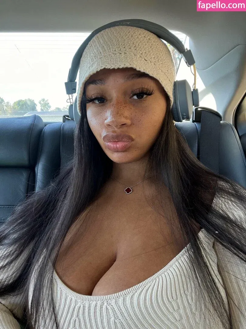 Lexxiibaebie Onlyfans Photo Gallery 