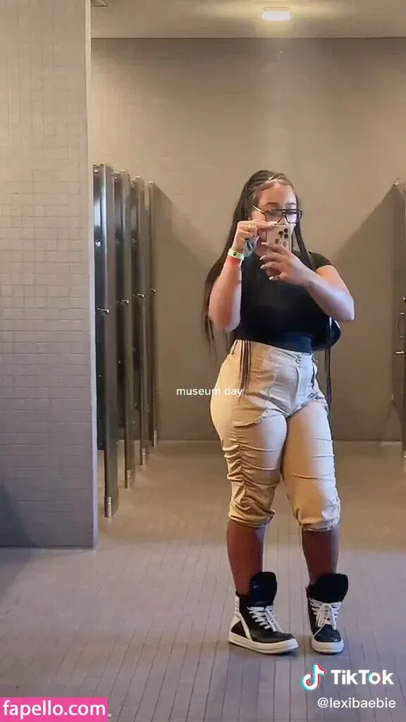 Lexxiibaebie Onlyfans Photo Gallery 