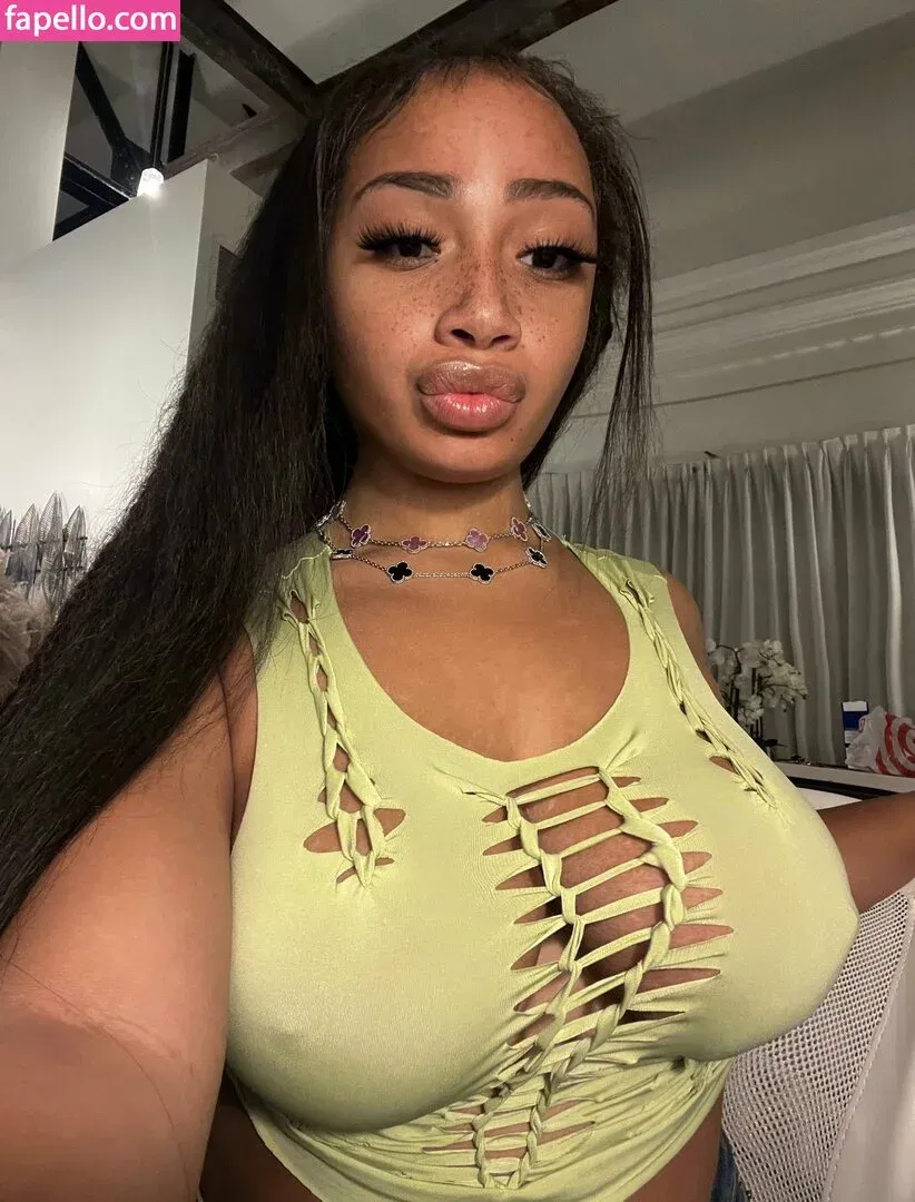 Lexxiibaebie Onlyfans Photo Gallery 