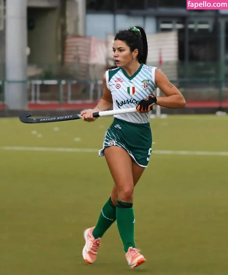 Delfi Granatto Onlyfans Photo Gallery 