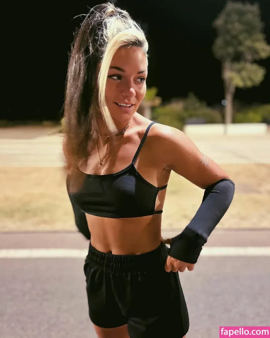 Delfi Granatto Onlyfans Photo Gallery 