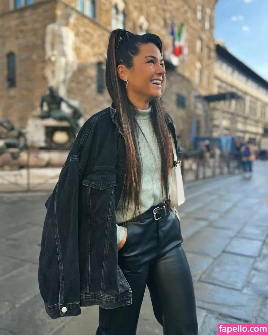 Delfi Granatto Onlyfans Photo Gallery 