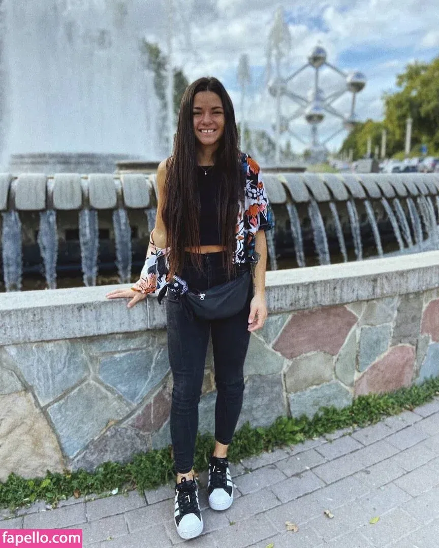 Delfi Granatto Onlyfans Photo Gallery 