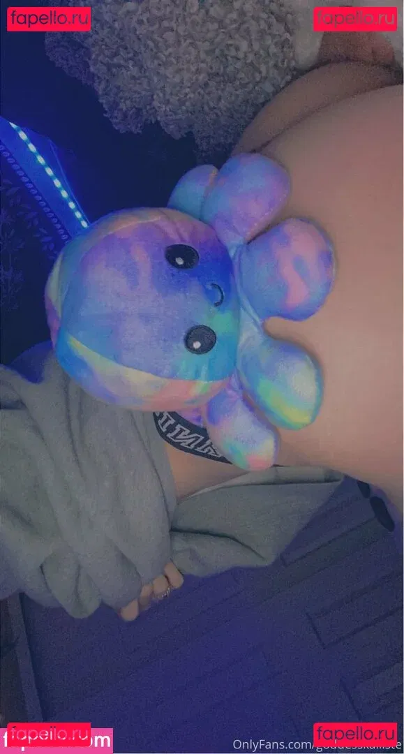 unhingedlibruh Onlyfans Photo Gallery 